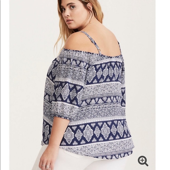 Gently used cold should top - Picture 3 of 4